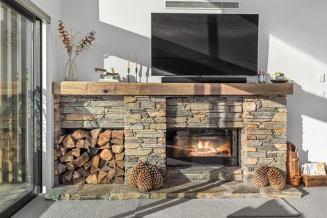Photo of property in 71 West Meadows Drive, Wanaka, 9305