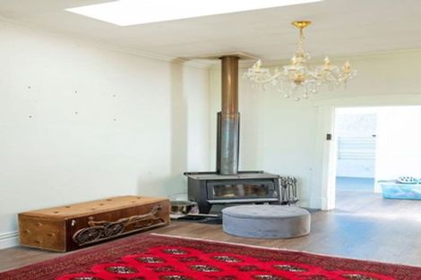 Photo of property in 20 Adderley Terrace, Ravensbourne, Dunedin, 9022