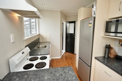 Photo of property in 28 Kaituna Street, Milson, Palmerston North, 4414