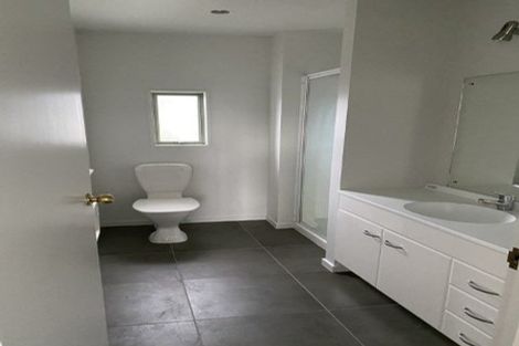 Photo of property in 49 Parade Court, Addington, Christchurch, 8024