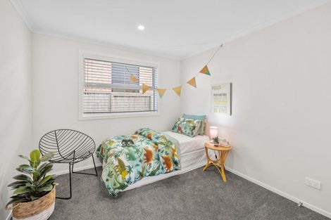 Photo of property in 18 Toi Place, Papamoa, 3118