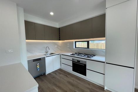 Photo of property in 13 Waimarie Drive, Karaka, 2578