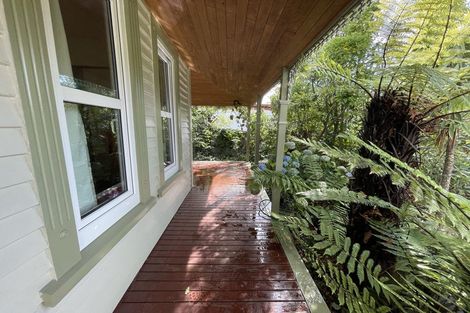 Photo of property in 135 Somerfield Street, Somerfield, Christchurch, 8024