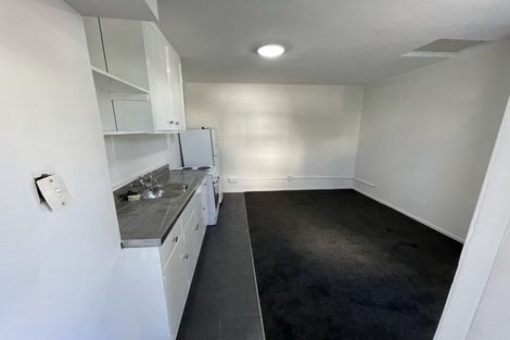 Photo of property in 1/12 Bidwill Street, Mount Cook, Wellington, 6021