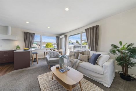 Photo of property in 7 Fairfield Avenue, Addington, Christchurch, 8024