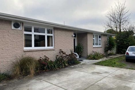 Photo of property in 33 New Brighton Road, Shirley, Christchurch, 8061