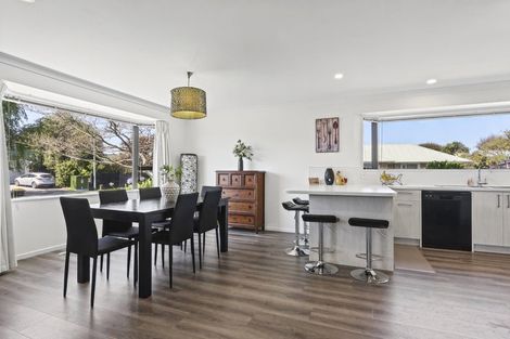 Photo of property in 2 Matthews Street, Kaiapoi, 7630