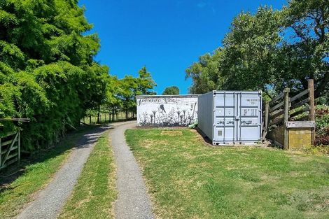 Photo of property in 2179 State Highway 16, Helensville, 0875