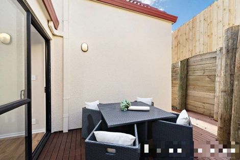 Photo of property in 3/15 Eske Place, Highland Park, Auckland, 2010