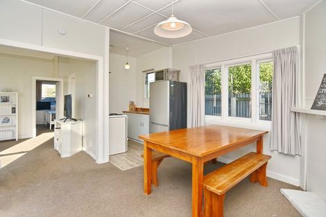 Photo of property in 16 Falcon Street, New Brighton, Christchurch, 8061