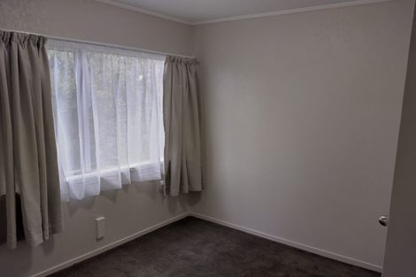 Photo of property in 15 Kindergarten Drive, Conifer Grove, Takanini, 2112