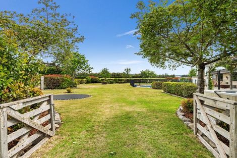 Photo of property in 308 Barkers Road, Loburn, Rangiora, 7472