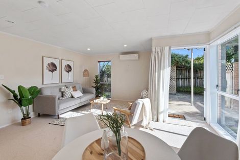 Photo of property in 2/244 Fairway Drive, Te Kamo, Whangarei, 0112