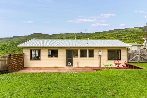 Photo of property in 32 Nassau Avenue, Grenada North, Wellington, 5028