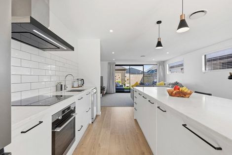 Photo of property in 77 Bannister Street, Jacks Point, Queenstown, 9371
