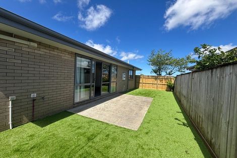 Photo of property in 4 Maxwell Road, Pukekohe, 2120