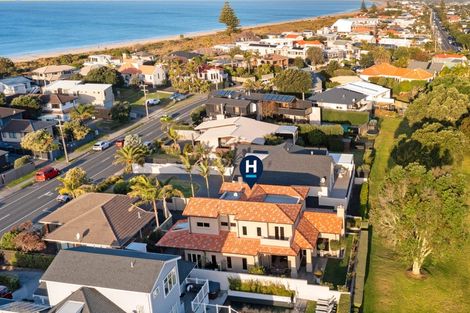 Photo of property in 164b Oceanbeach Road, Mount Maunganui, 3116