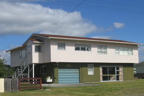 Photo of property in 286 Seaforth Road, Waihi Beach, 3611