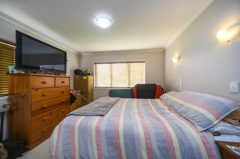 Photo of property in 93 Parnell Heights, Kelvin Grove, Palmerston North, 4414