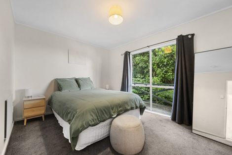 Photo of property in 30 Rangiora Avenue, Kaiwharawhara, Wellington, 6035