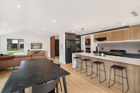 Photo of property in 8 Pipipi Lane, Halswell, Christchurch, 8025