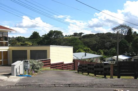 Photo of property in 13 Woolley Avenue, New Lynn, Auckland, 0600