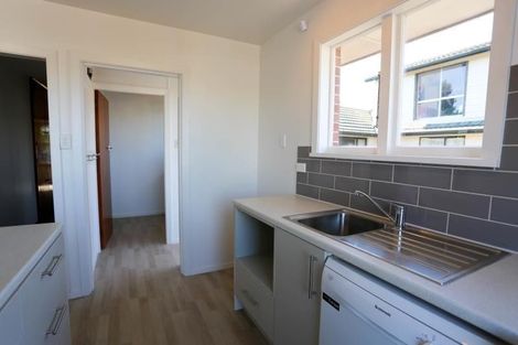 Photo of property in 10 Greenhurst Street, Sockburn, Christchurch, 8042