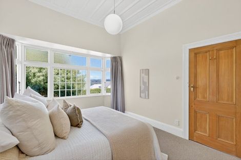 Photo of property in 9 Cobden Crescent, Bluff Hill, Napier, 4110