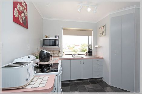 Photo of property in 47 Edinburgh Terrace, Foxton Beach, Foxton, 4815