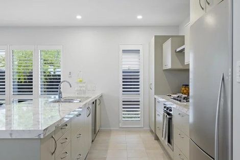 Photo of property in 132 Lake Terrace Road, Burwood, Christchurch, 8061