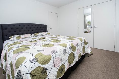 Photo of property in 1/6 Page Place, Hamilton East, Hamilton, 3216