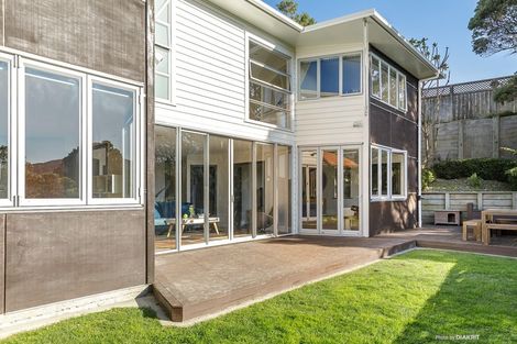 Photo of property in 30b Kaihuia Street, Northland, Wellington, 6012