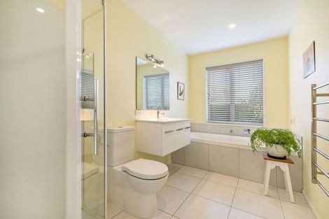 Photo of property in 50 Aliceburn Drive, Luggate, Cromwell, 9383