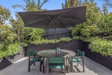 Photo of property in 2/47 Centorian Drive, Windsor Park, Auckland, 0632