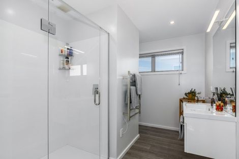 Photo of property in 10 Margaret Shields Avenue, Aotea, Porirua, 5024