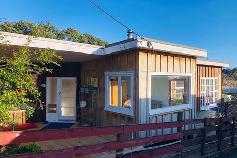 Photo of property in 17a Scott Road, Stanmore Bay, Whangaparaoa, 0932