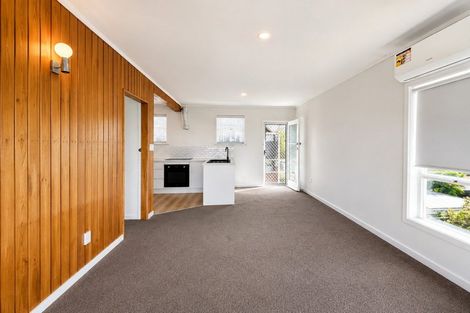Photo of property in 11/219 Onewa Road, Birkenhead, Auckland, 0626