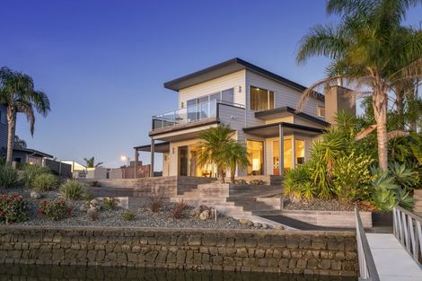 Photo of property in 9 Arawa Lane, Whitianga, 3510