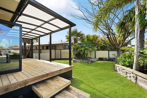 Photo of property in 42 English Street, St Andrews, Hamilton, 3200