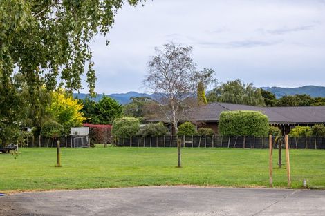 Photo of property in 7 Camellia Lane, Carterton, 5713