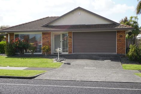 Photo of property in 2/43 Kilimanjaro Drive, Northpark, Auckland, 2013