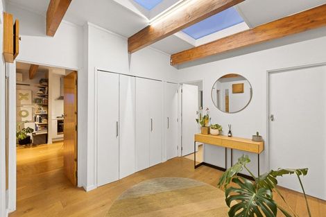 Photo of property in 5 Kotinga Avenue, Glen Eden, Auckland, 0602