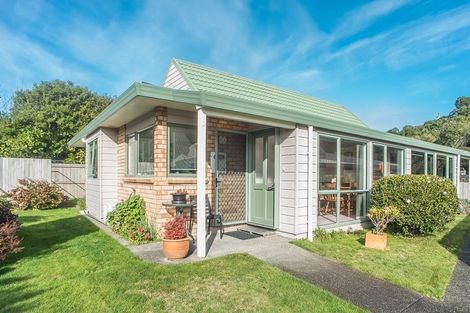 Photo of property in Brookvale Village, 27/17 Redwood Close, Paraparaumu, 5032