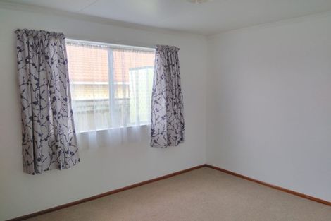 Photo of property in 1/10 Ropiha Street, Fitzroy, New Plymouth, 4312