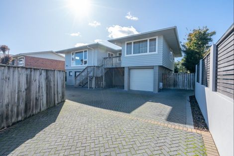 Photo of property in 2/48 Ngamotu Road, Hilltop, Taupo, 3330