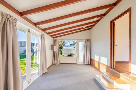 Photo of property in 38 Balliol Avenue, Pirimai, Napier, 4112