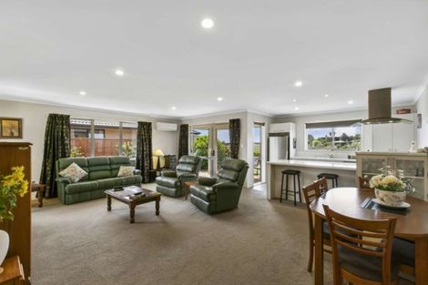 Photo of property in 31 Malta Crescent, Katikati, 3129