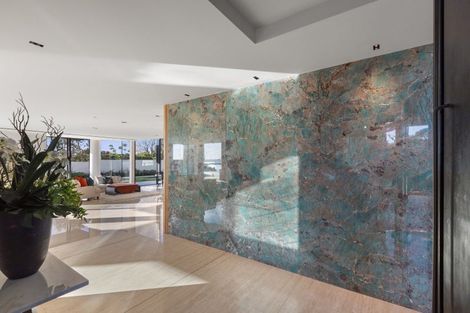 Photo of property in 92 Paritai Drive, Orakei, Auckland, 1071