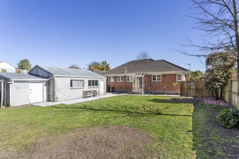 Photo of property in 24 Otara Street, Ilam, Christchurch, 8053