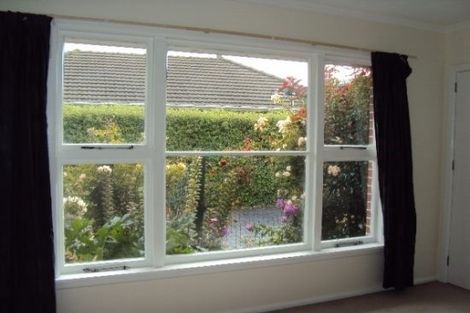 Photo of property in 32 Flower Street, Bryndwr, Christchurch, 8053